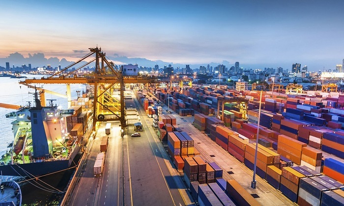 Quy trình nhập khẩu hàng hóa bằng đường biển như thế nào?
